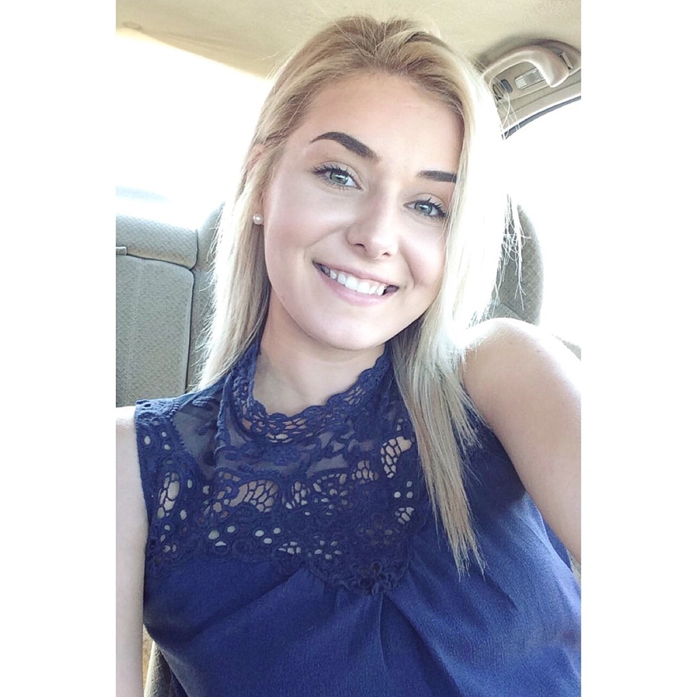 Meet your Posher, Samantha